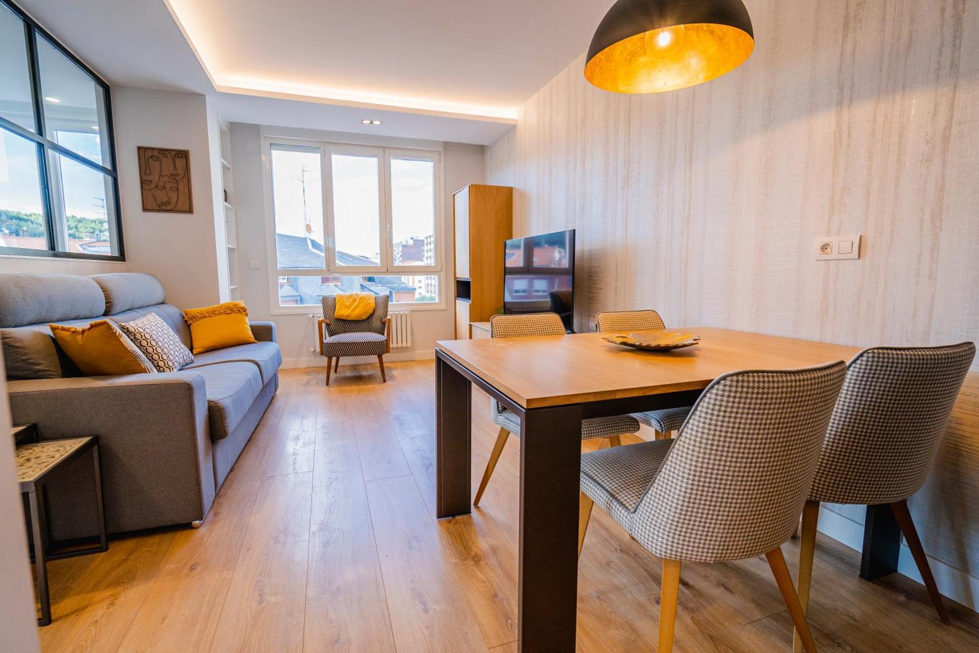 Cid Campeador I Apartment Burgos Bagian luar foto