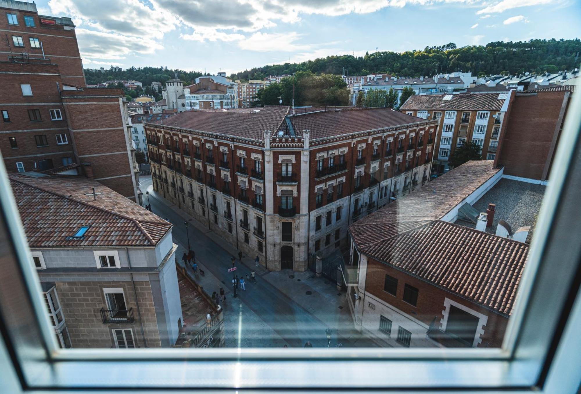 Cid Campeador I Apartment Burgos Bagian luar foto